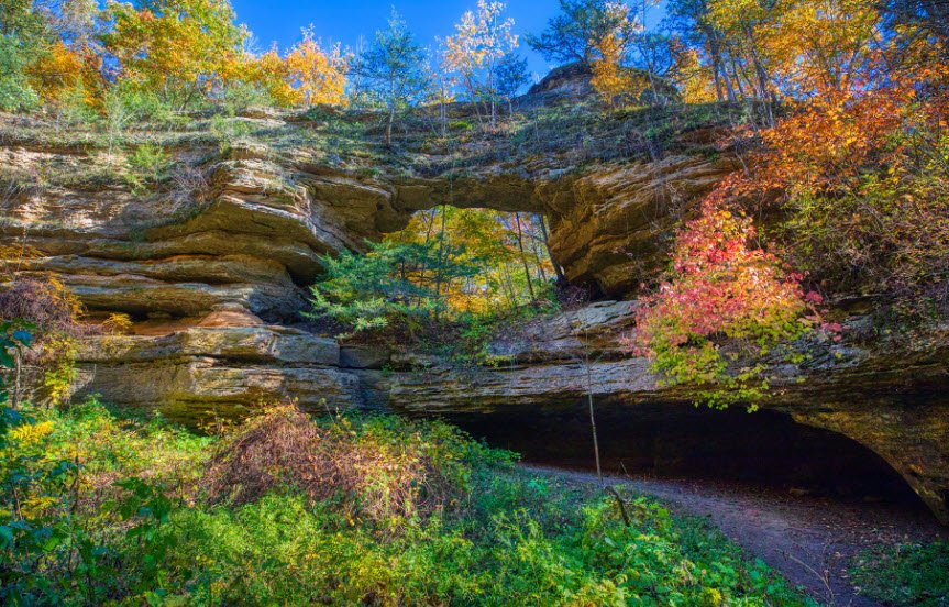 Natural Bridge State Park, Wisconsin, USA